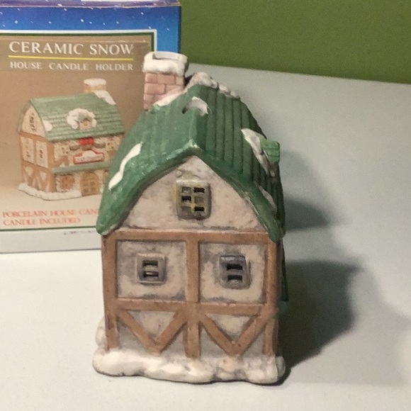 Ceramic Snow Cake Shoppe candle holder - Picture 2 of 5